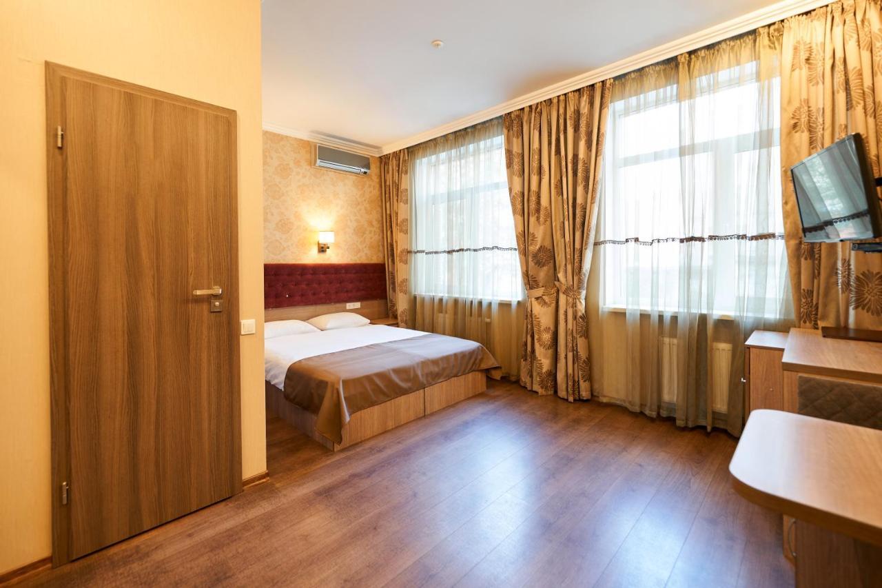 Hotel Classic Kyiv Exterior photo