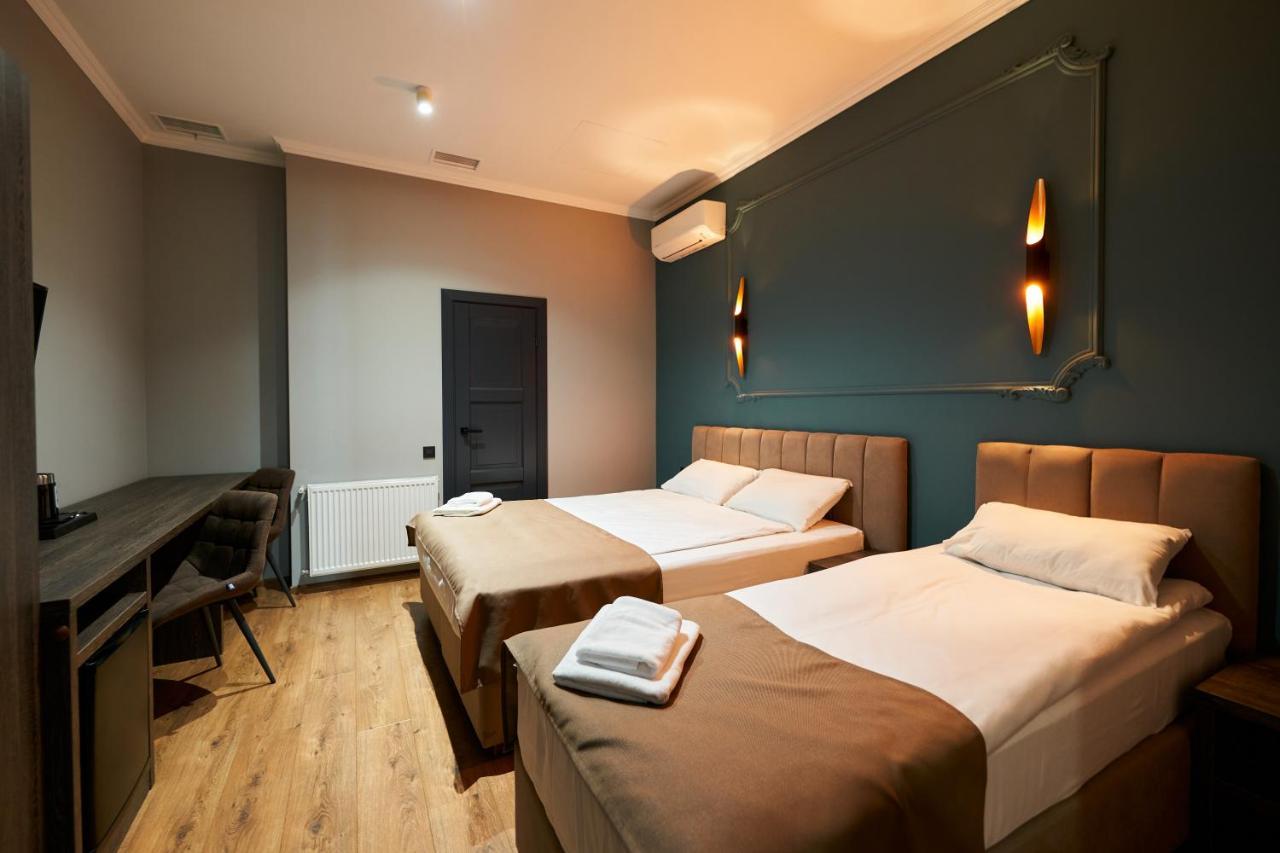 Hotel Classic Kyiv Exterior photo